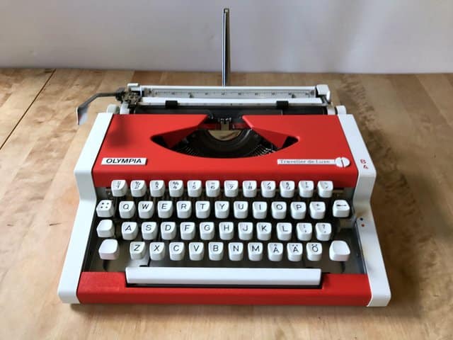 7 Bra bärbara skrivmaskiner för nybörjaren